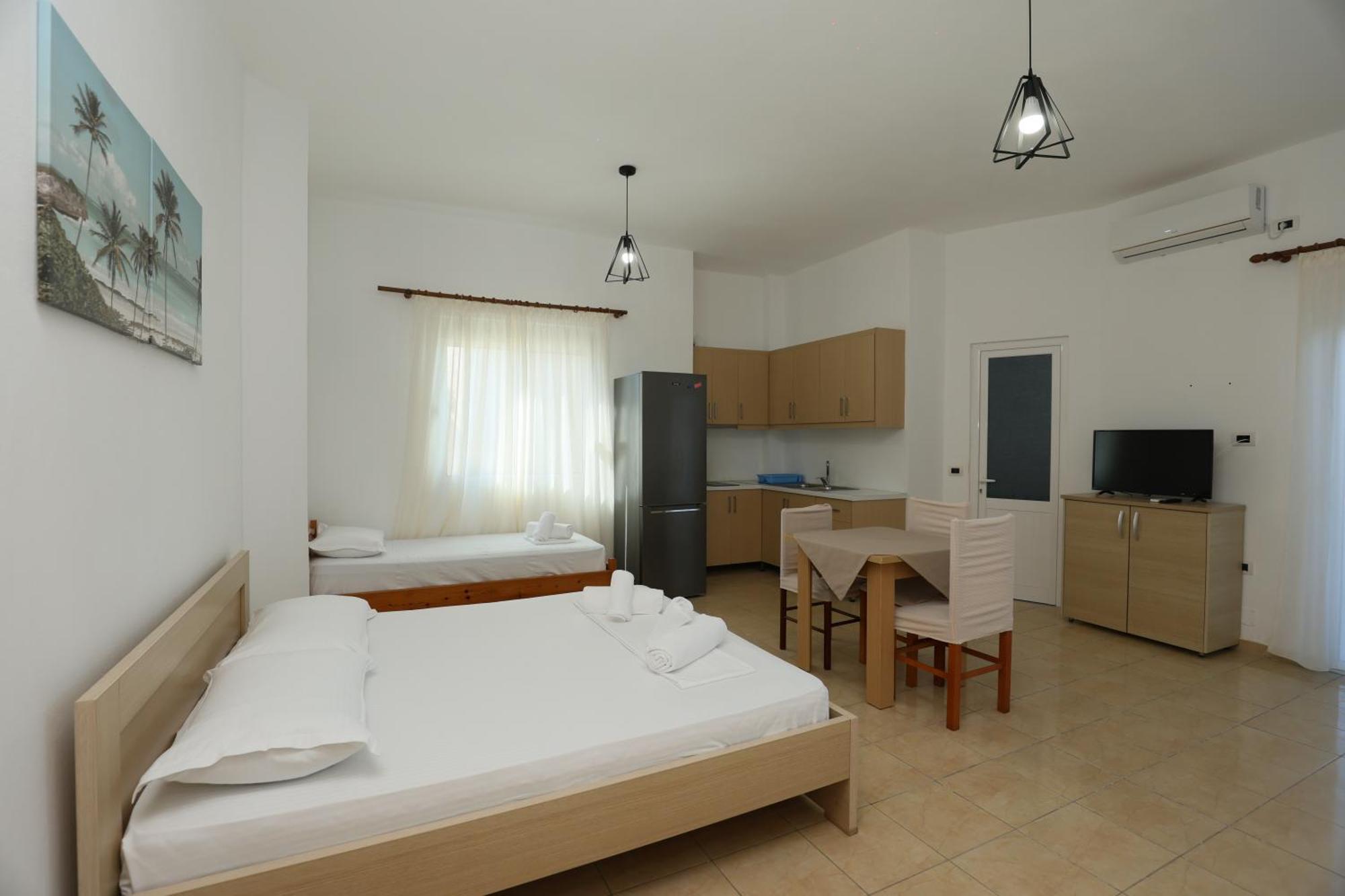 Michelle Apartments Ksamil Exterior photo